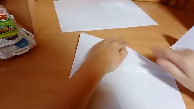 Как сделать самолётик из бумаги
