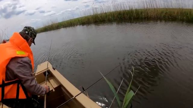 детство рыбака, ПЕСНЯ и клип про рыбалку