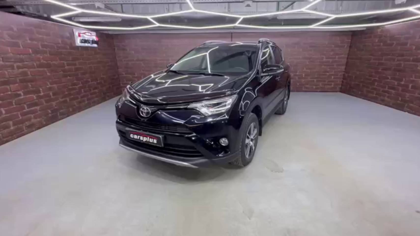 В наличии Toyota RAV 4 👇