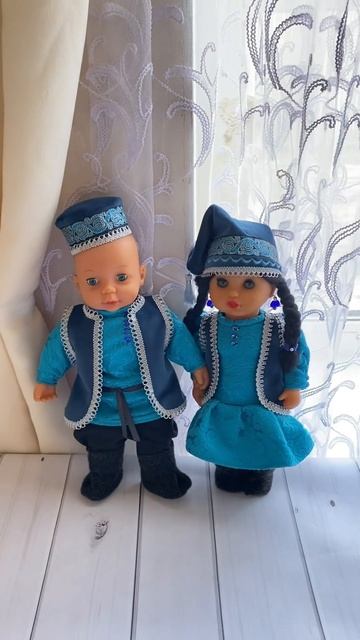 Яркая татарская парочка моя ручная работа. Шью 🧵 🪡 к?