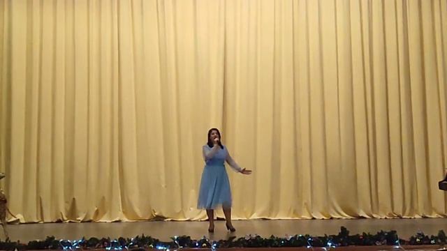 Екатерина Шушарина " Снежинка ", слова Леонид Дербенев, музыка Евгений Крылатов.