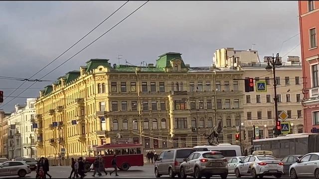 ТРИ ДНЯ В ПЕТЕРБУРГЕ