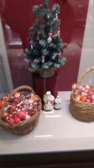 Выставка Новогодние игрушки, свечи и хлопушки в Ростове-на-Дону