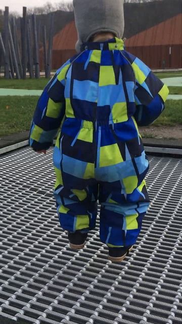 на батуте)) #baby #детство #дети #funny #family #батут #cute #жизнь