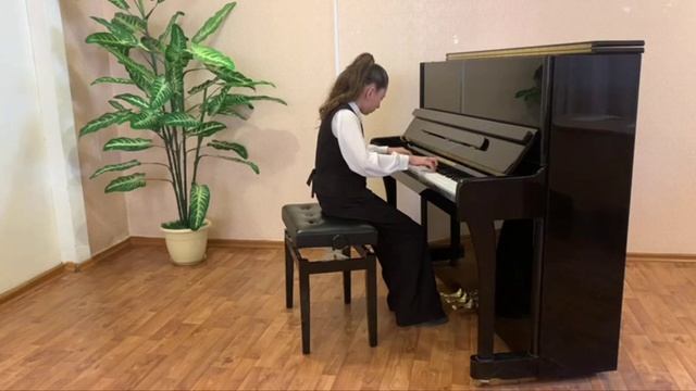 Карапетян  Мелинэ