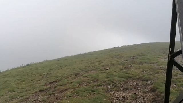 Изкачване на връх Ком