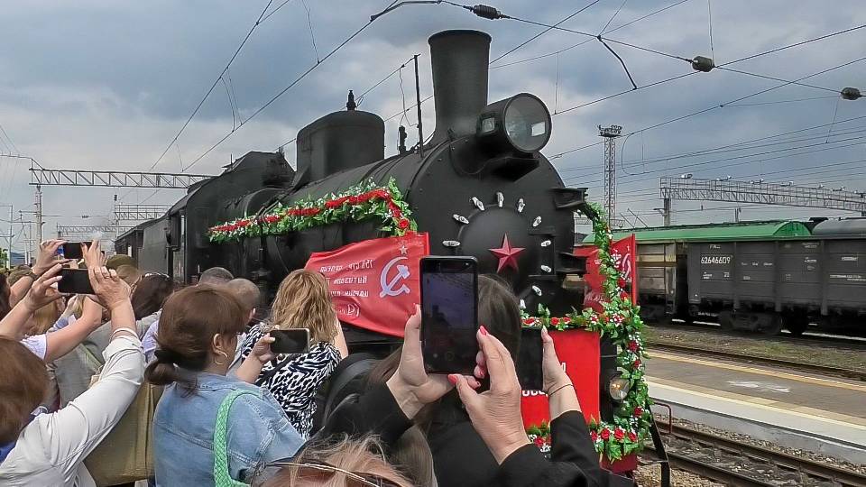 В Волжский прибыл «Воинский эшелон»