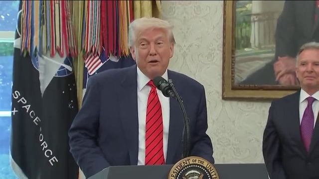 Президент США Трамп выступил с заявлением в ответ на ракетный удар Индии по Пакистану
