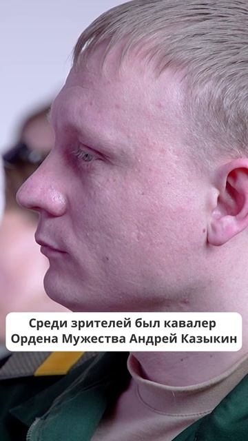 Патриотический фестиваль-конкурс детского творчества «Радость Победы» в школе №5 Южно-Сахалинска