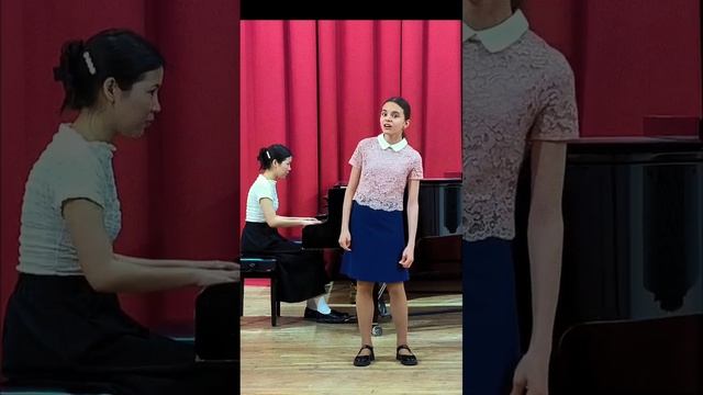 Апрель