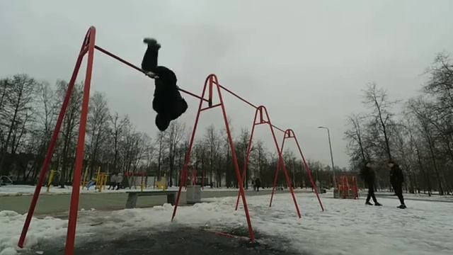 #workout Workout on the horizontal bar Воркаут комбинация