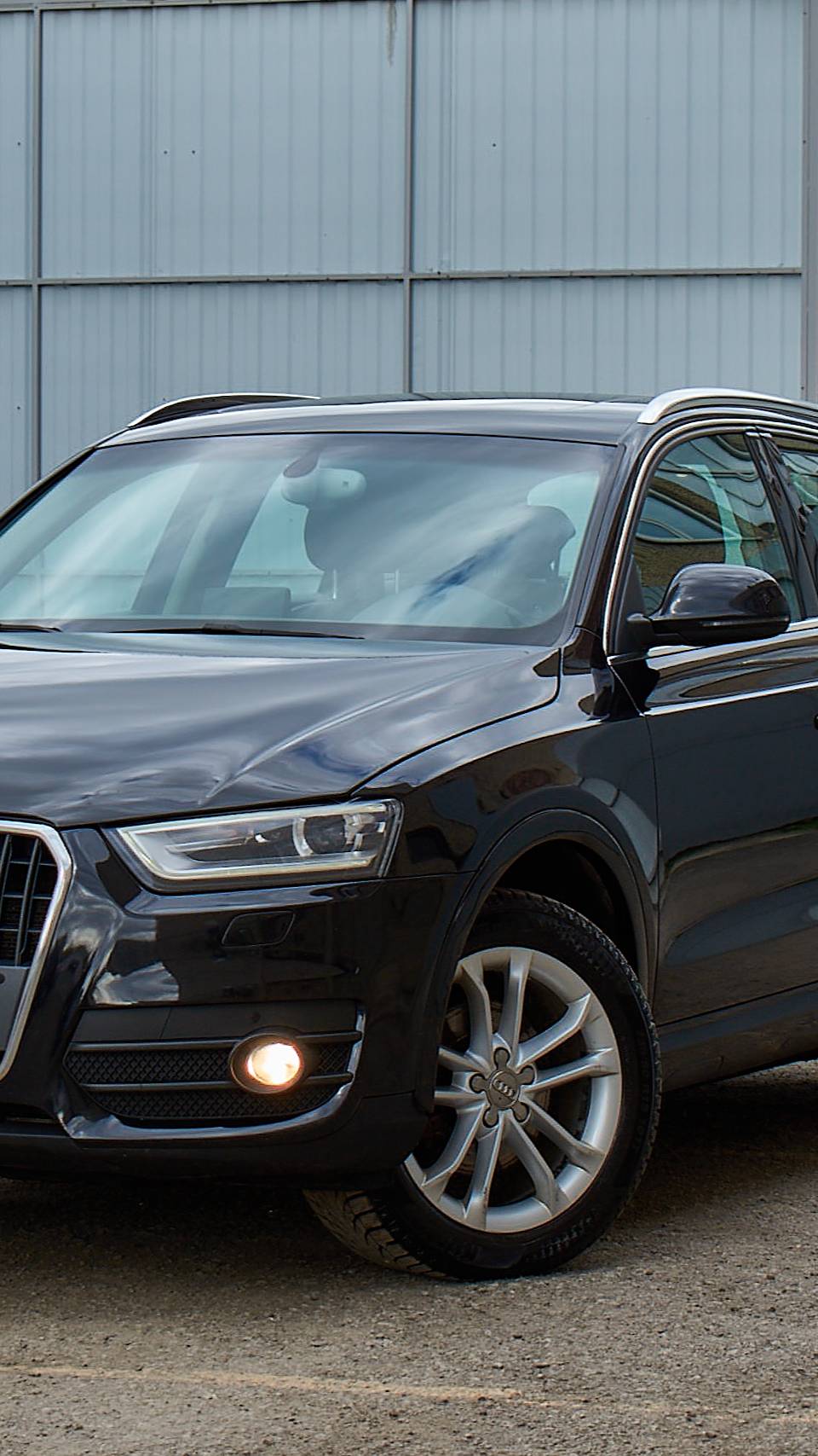 Обзор на Audi Q3 Кроссовер 2.0 TFSI quattro S tronic 2011г
