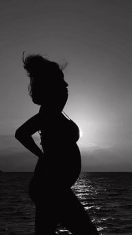 Возлюбленная Тимати перестала скрывать беременность