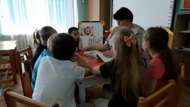 2025. Рубрика "Читаем детям о войне"
А. Метяев "Дедушки орден"
(Дужникова Н. В.)