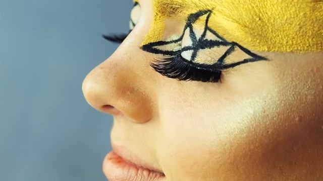 Грани и золото  Creative make up
