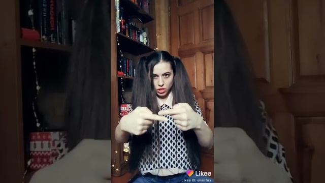 Старые видео Лисички Элины
