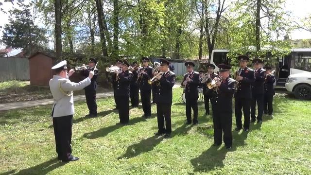 2_5251365871829413464.MP4
