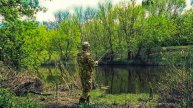 ЛОВЛЯ НА СПИННИНГ С БЕРЕГА НА МАЛОЙ РЕКЕ 2025