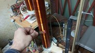 Возбуждение волнового резонатора в режиме целой волны от частоты качера 1.6 МГц. Схема