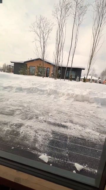 Там же холодно! Загородный вайб - там всегда тепло! #стр