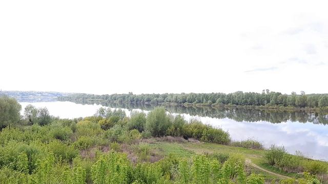 08-05-2025 8 Мая раннее утро на реке. Звон колоколов.