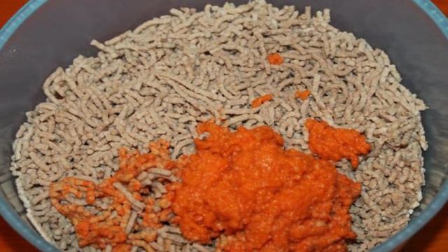 Блины с отварной свининой и морковью