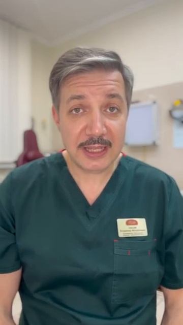Где лучше сесть в самолете, если болит ухо? #doctor #здоров