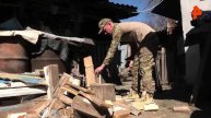 Российские военные оказали адресную помощь ветеранам ВОВ, живущим в ДНР