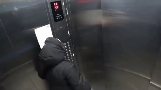 приколы ...лифт