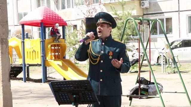 Концерт для ветерана Великой Отечественной войны Клары Федоровны Верисоцкой в Благовещенске