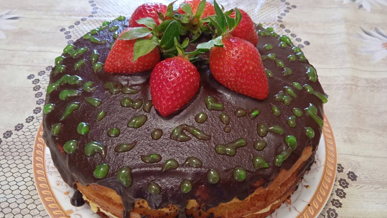 Торт без названия, очень нежный и вкусный.