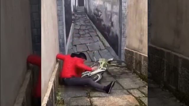 развелось художников