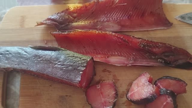 Горбуша. Засолка,Вялка,Холодное копчение горбуши.