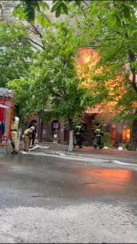 08-05-2025.В станице Отрадная, Отрадненского района в парке горит кафе "Софора".