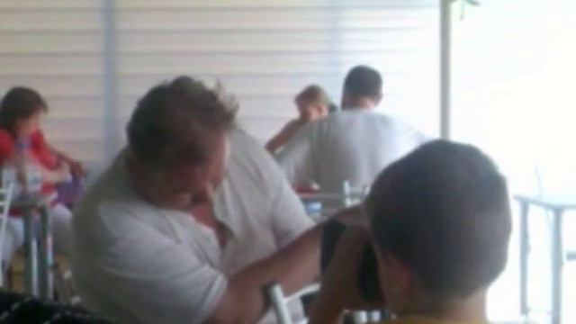Прикол на отдыхе пьяный засыпает под песню JemeteBay