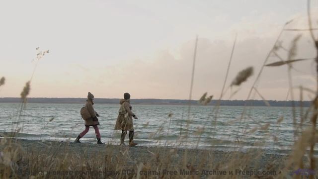 Музыка наполняет лёгкие, пока камера ведёт за горизонт - Me and You -- Derek Clegg -- The Best Of Nu