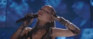 Ariana Grande - dandelion .