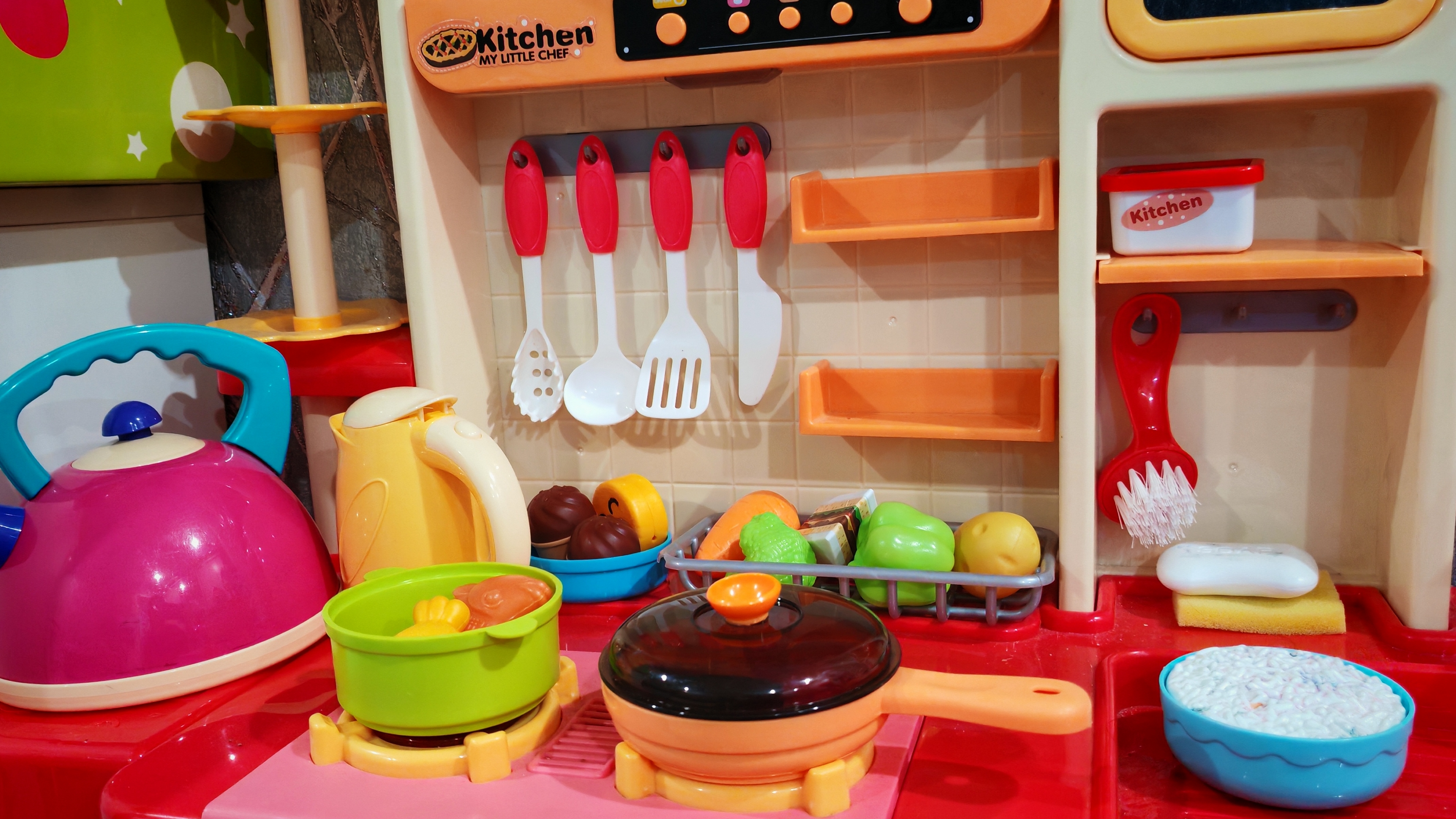 играем в детскую кухню