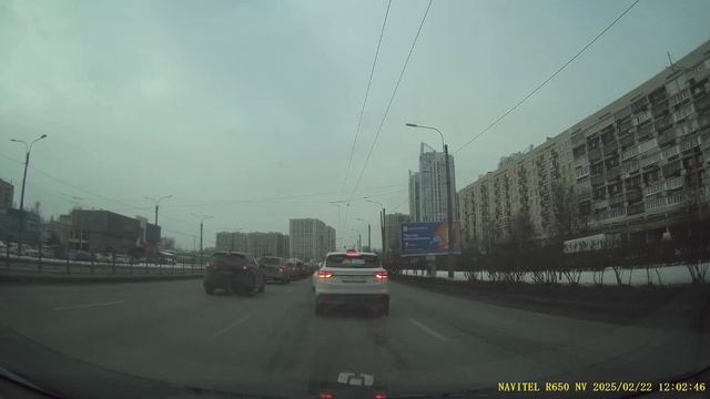 Эвакуатору нужна помощь