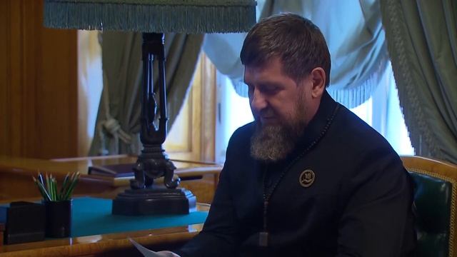 наш лидер России.🇷🇺Владимир Владимирович Путин.встретился. с главой чеченской республикой.