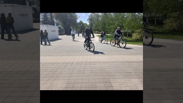 вело пробег посвящён к 80 летию победы