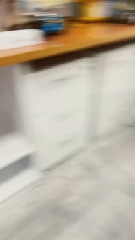 Моей сестры телефон улетел в Японию клас 🤦🏻♀️ мне