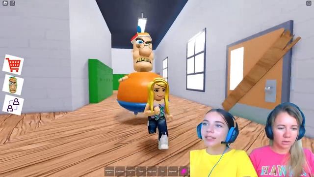 Family Play TV -  КОМАНДНЫЙ ПОБЕГ ИЗ ШКОЛЫ вместе С МАМОЙ в ROBLOX!