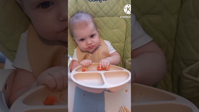 что есть моя дочь в 8 месяцев #молодая_мама #дети #меню #?