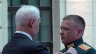 Глава Минобороны России вручил отличившимся бойцам высшие госнаграды