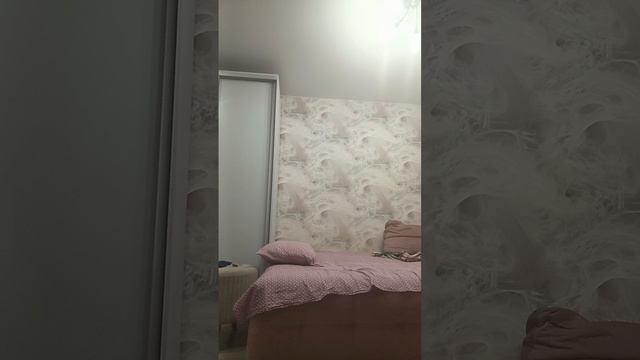 Человек В Куртке Вернулся Он Украл Важный Артефакт