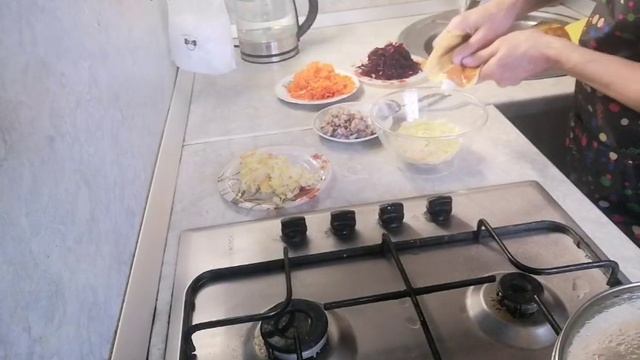Селёдка под шубой - простой и вкусный рецепт