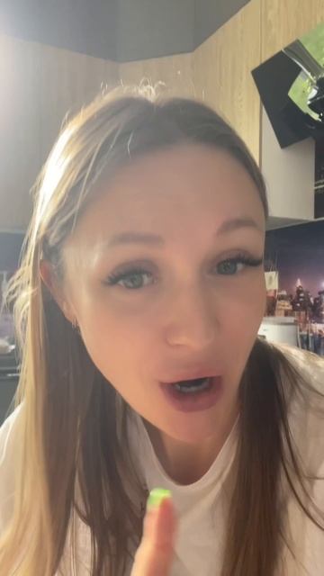 Кто-то ещё помнит эту песню? 😁 #nastenchka #fyp #love #reels #viral #trending #рекомендации #shorts