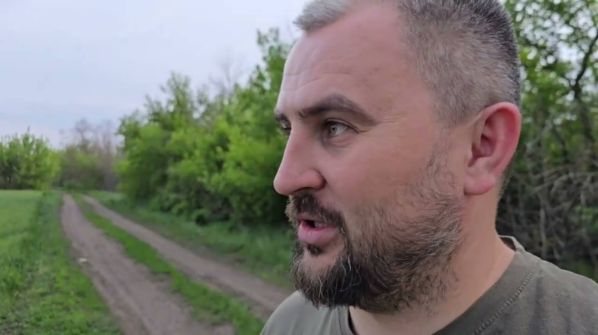 Андрей Новиков. Посев подсолнуха, с такой огромной сеялкой работаю впервые!