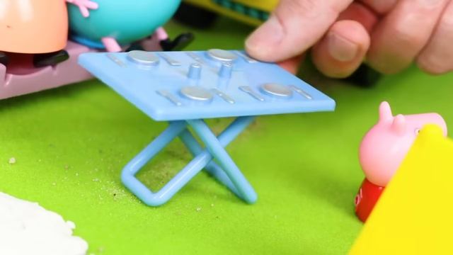 Кидибли Детский (Kidibli) - Игрушки-свиньи в домике-палатке на дереве для детей